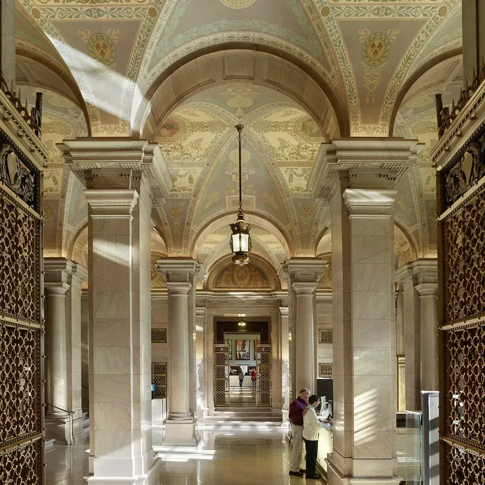 St. Louis Public Library